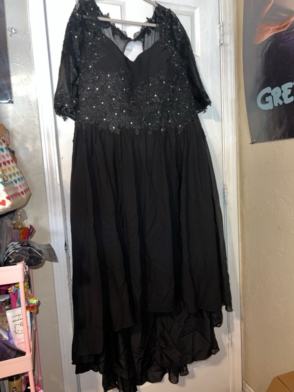 Woman’s dress size 26 (3x)